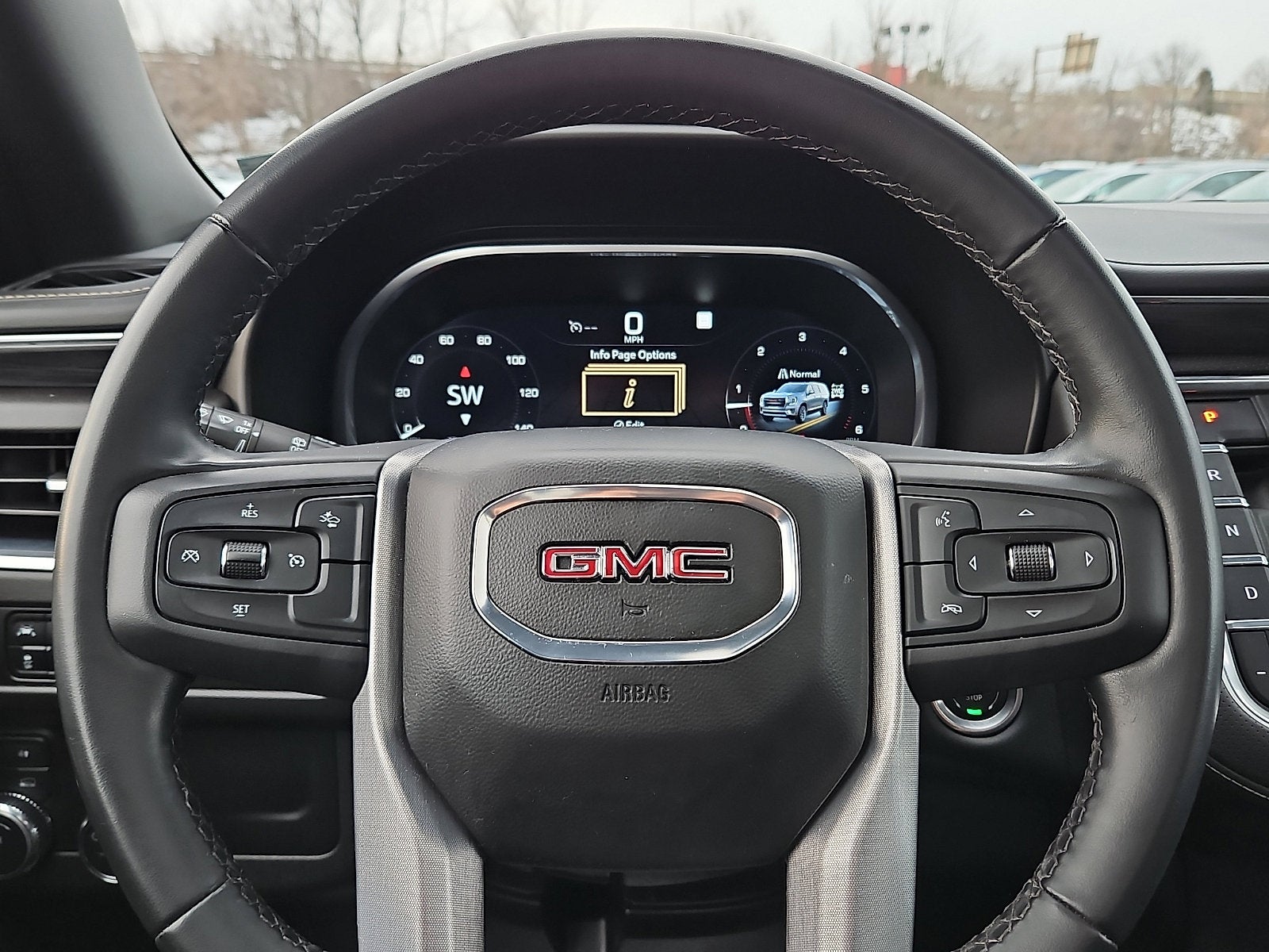 2023 GMC Yukon SLT