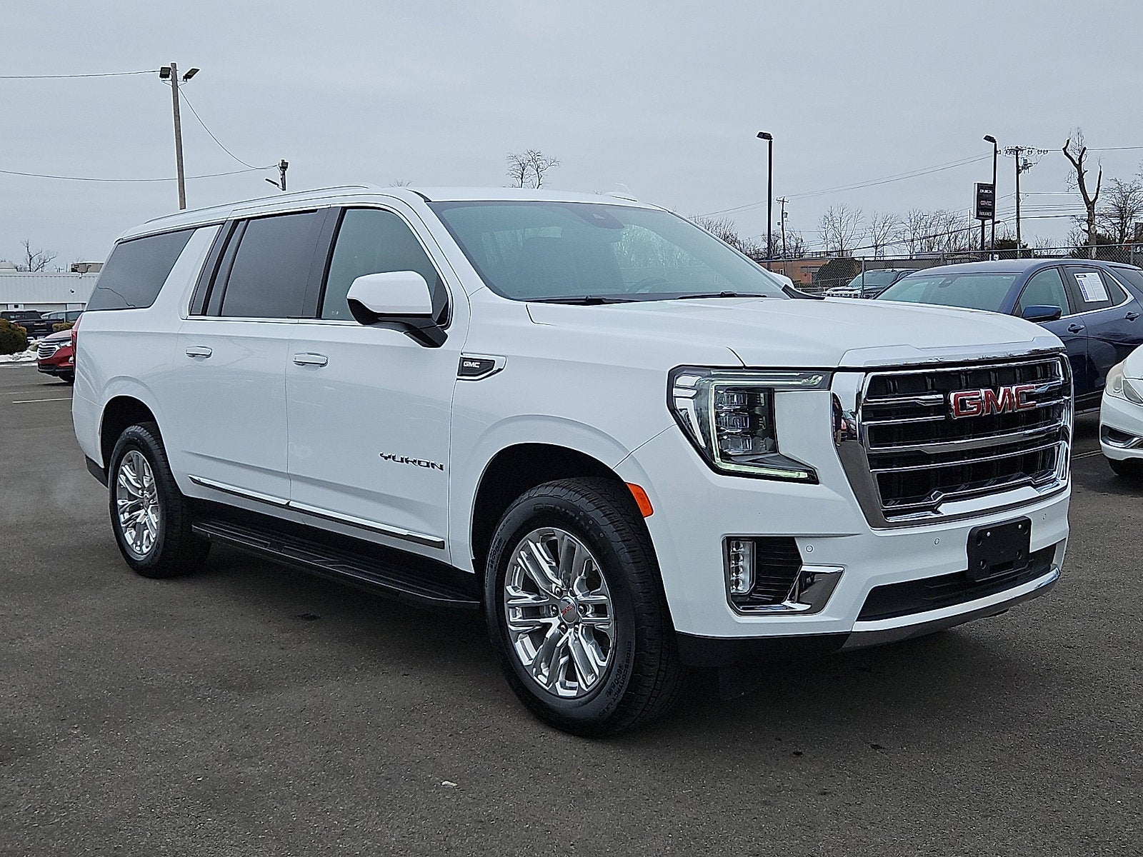 2024 GMC Yukon XL SLT