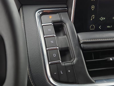 2024 GMC Yukon XL SLT