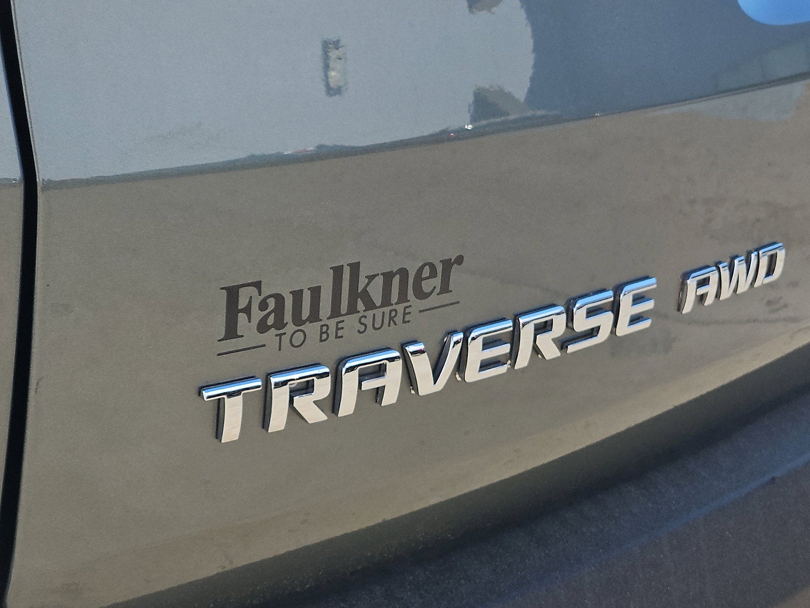 2023 Chevrolet Traverse LT Leather