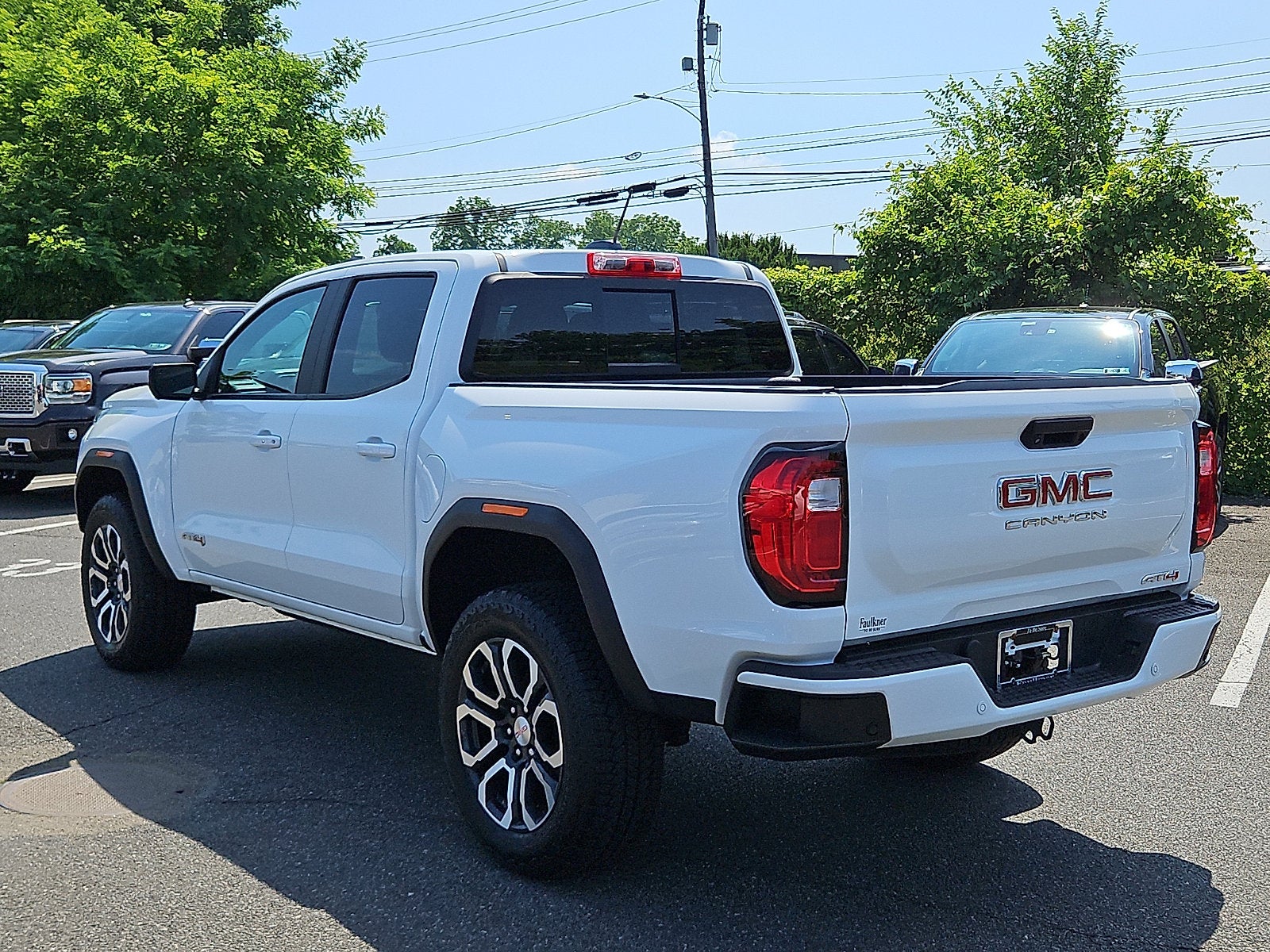 2023 GMC Canyon AT4