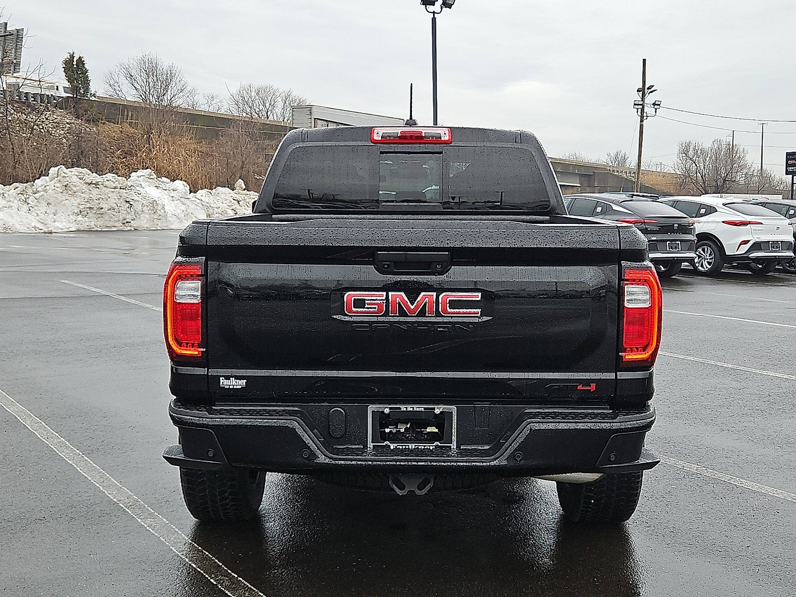 2024 GMC Canyon AT4
