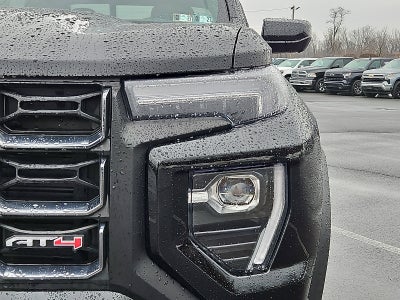 2024 GMC Canyon AT4