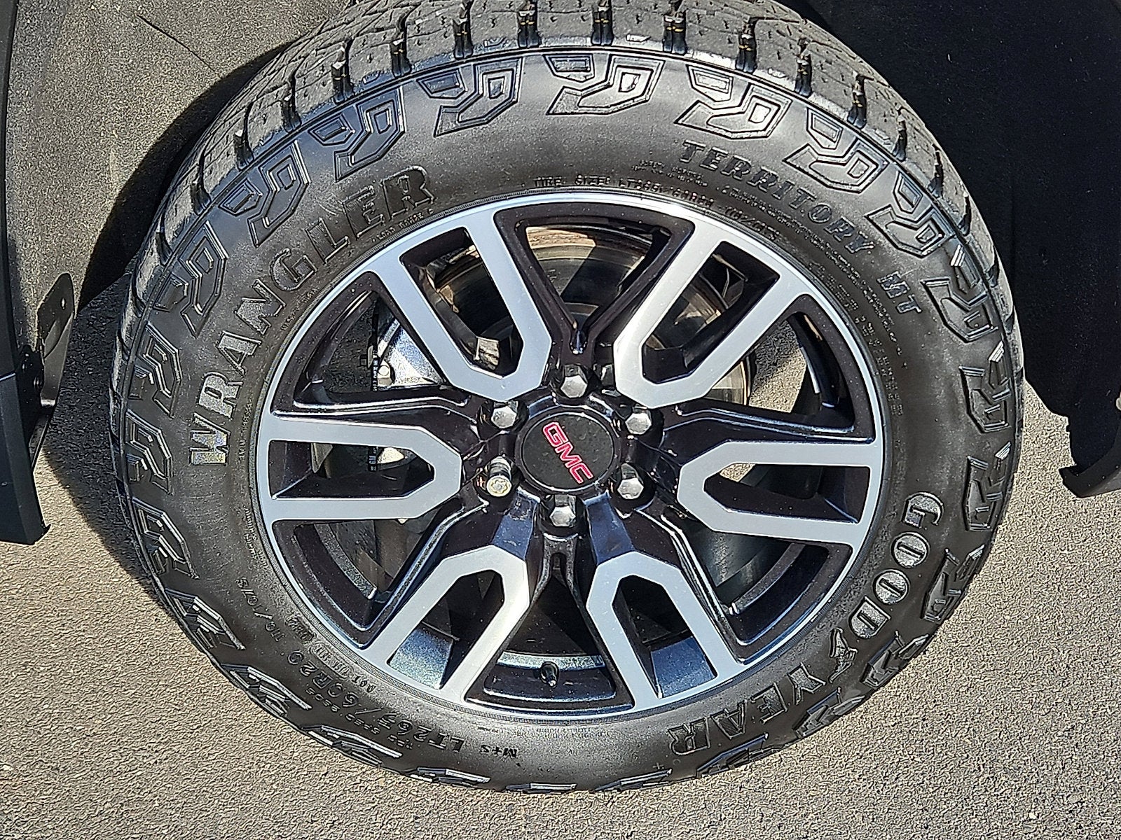 2022 GMC Sierra 1500 AT4