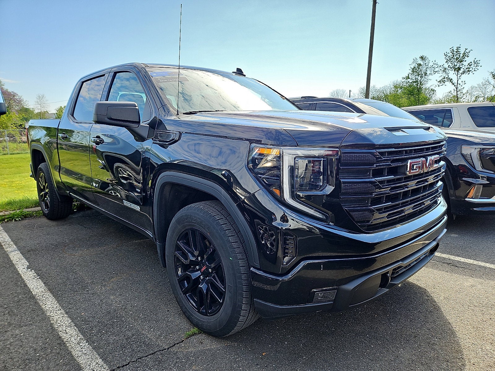 2023 GMC Sierra 1500 Elevation