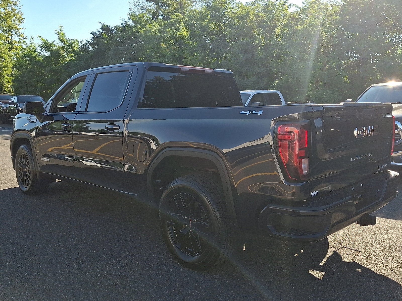 2023 GMC Sierra 1500 Elevation