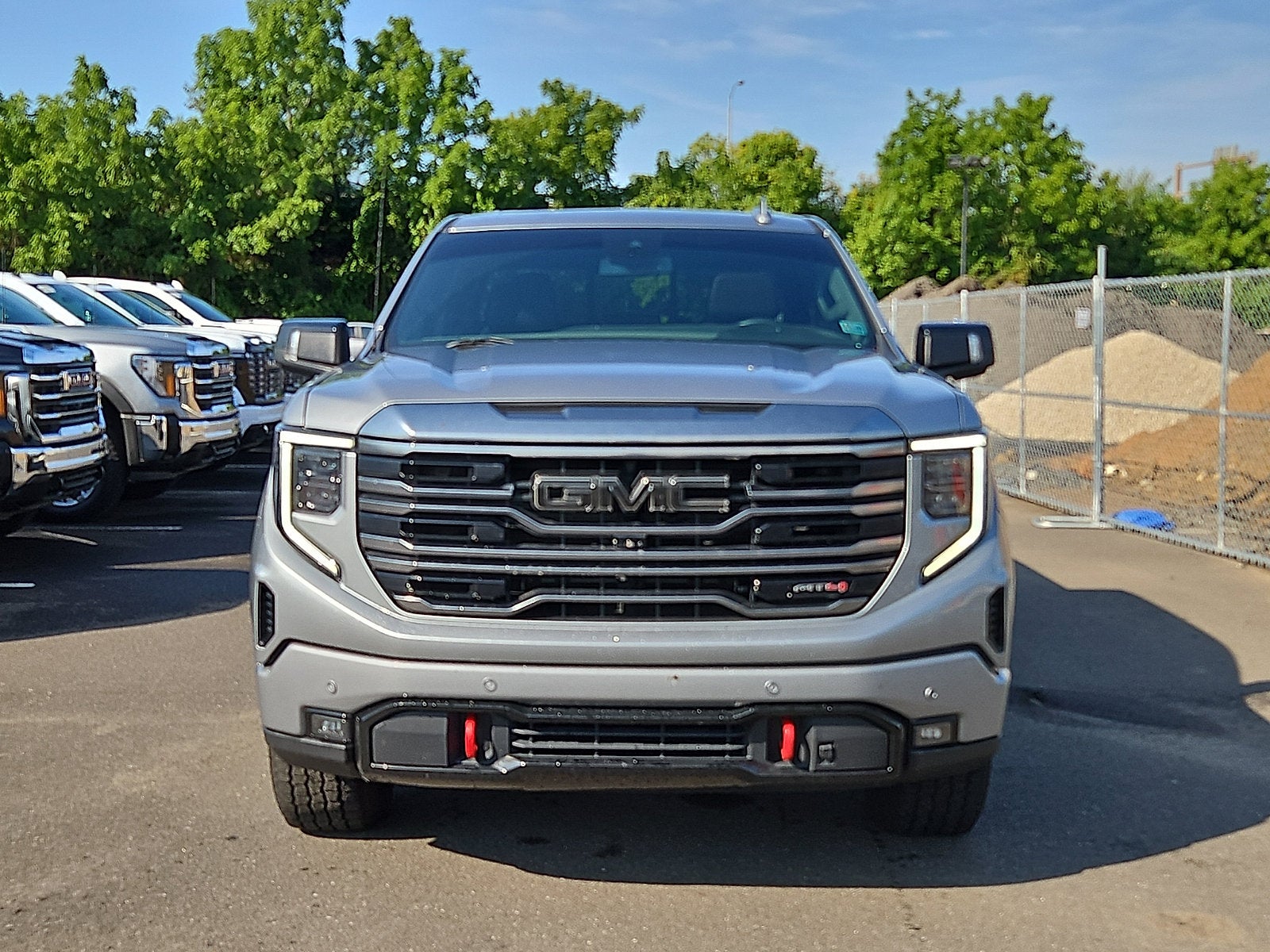 2023 GMC Sierra 1500 AT4