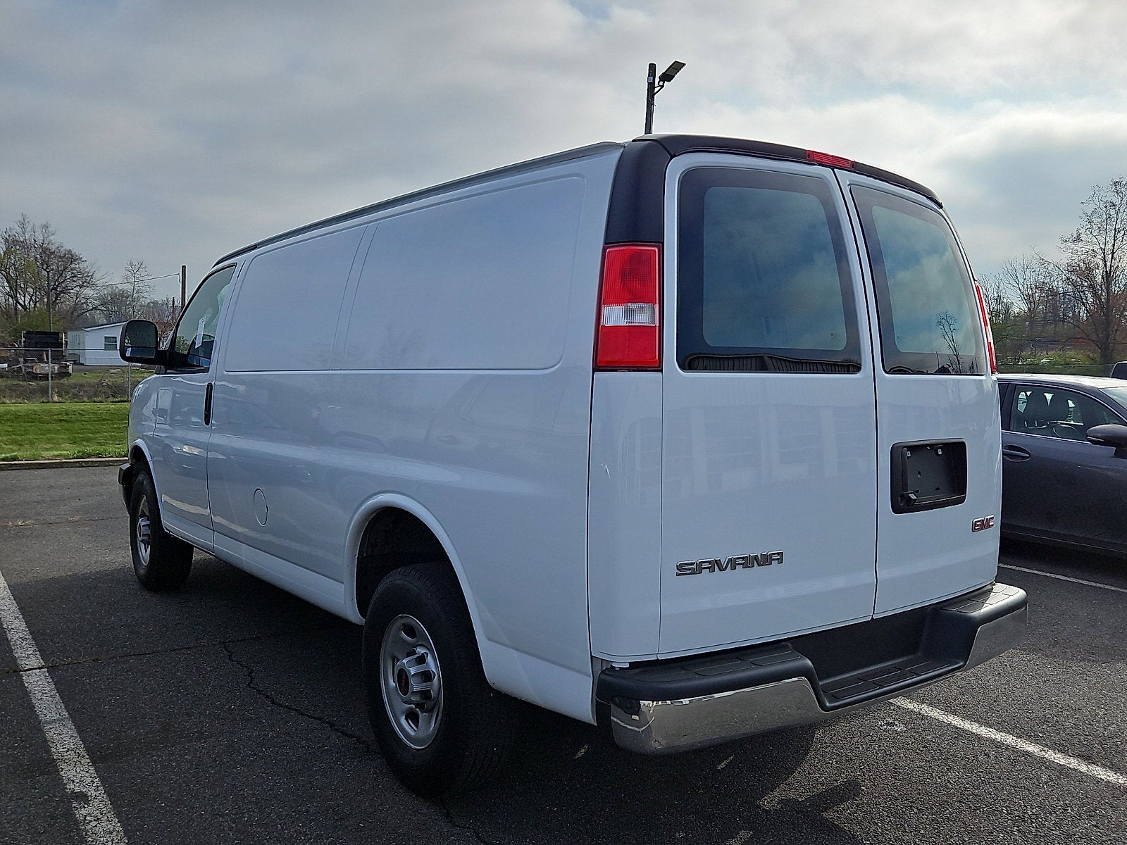 2024 GMC Savana Cargo 2500 Work Van