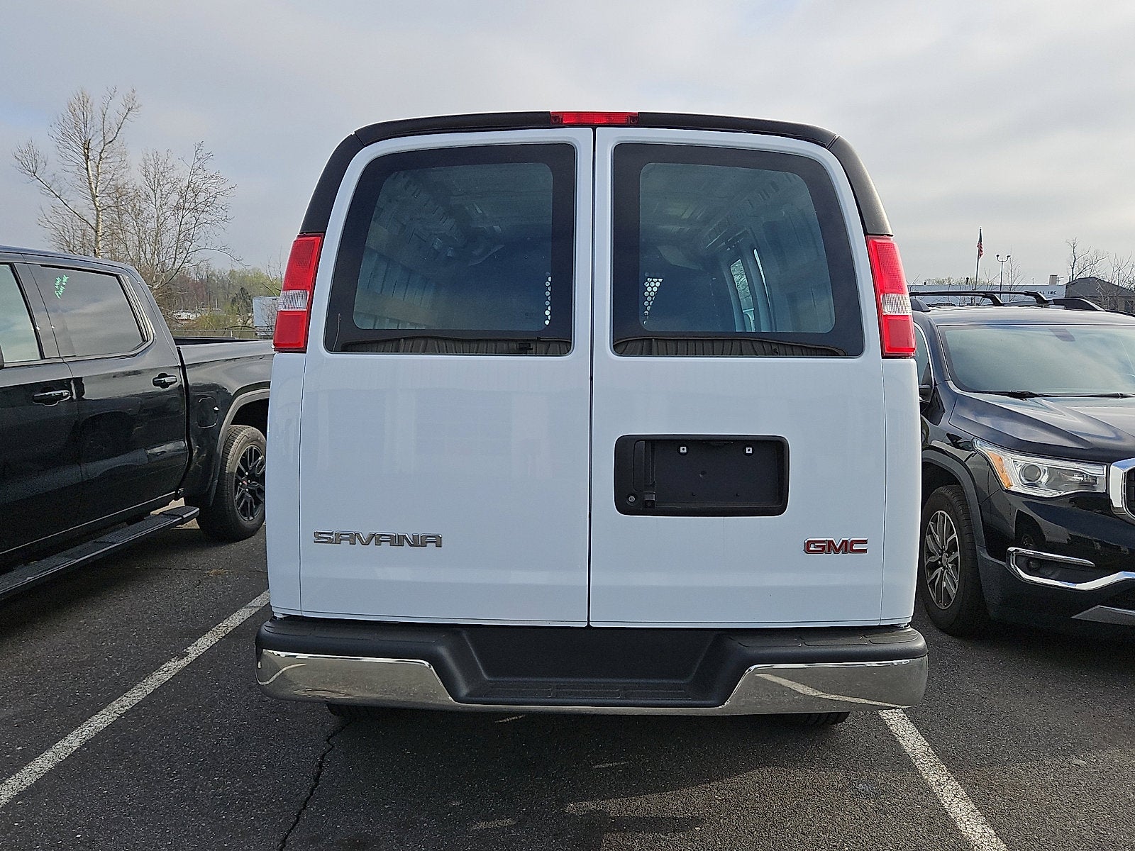 2024 GMC Savana Cargo 2500 Work Van