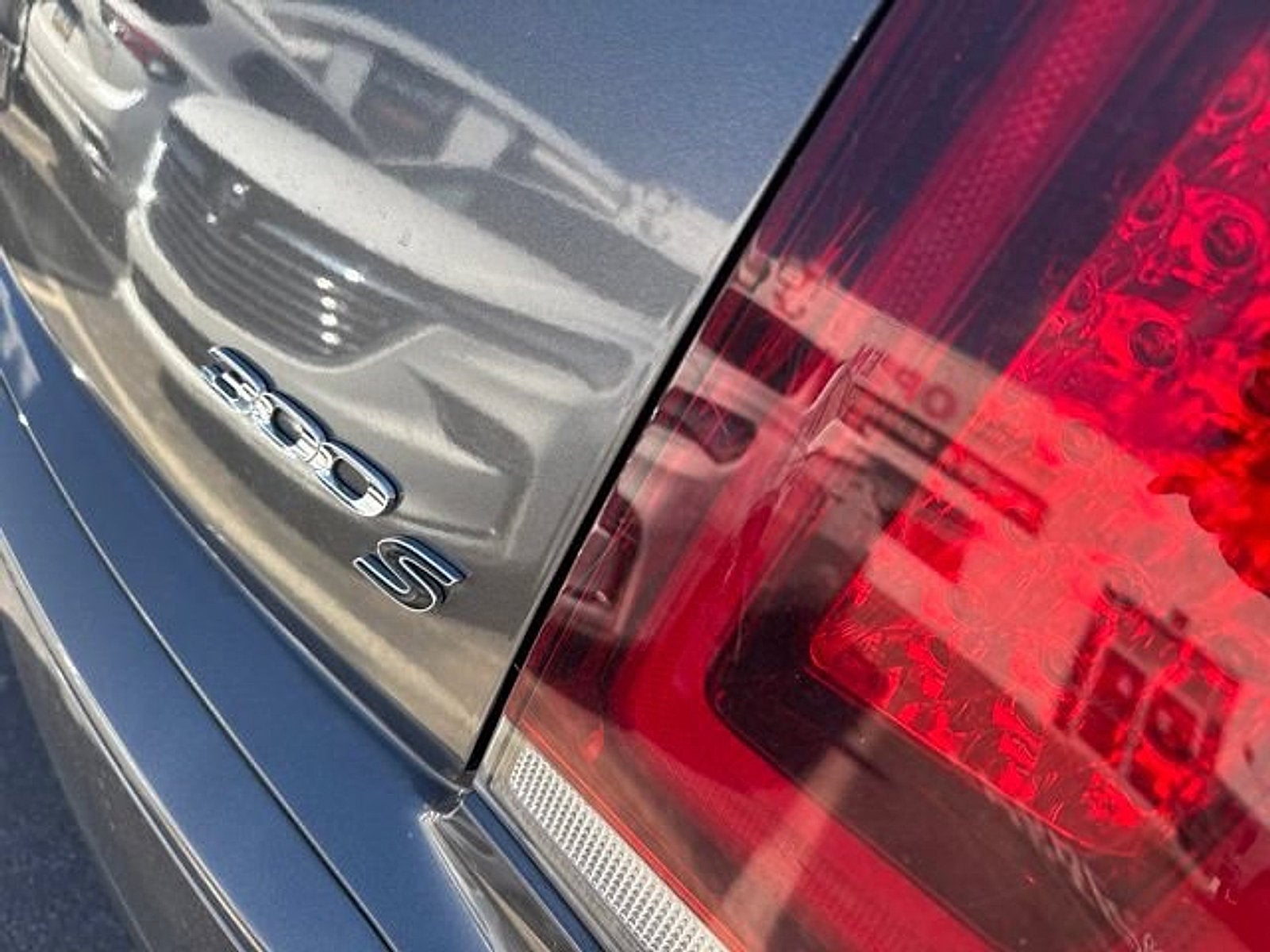2018 Chrysler 300 300S