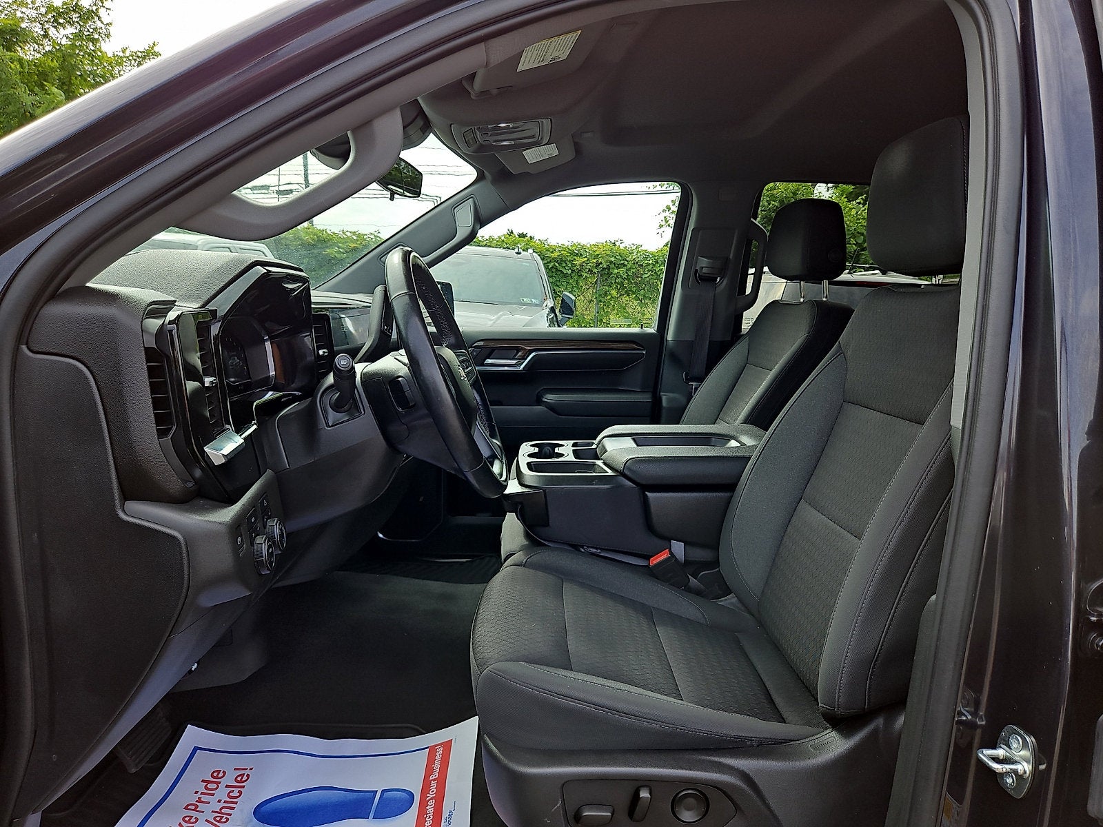 2023 Chevrolet Silverado 1500 LT (2FL)