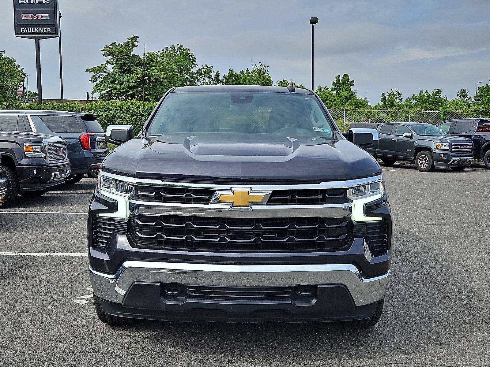 2023 Chevrolet Silverado 1500 LT (2FL)