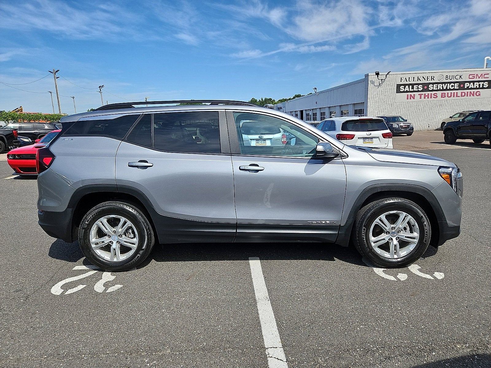 2023 GMC Terrain SLE