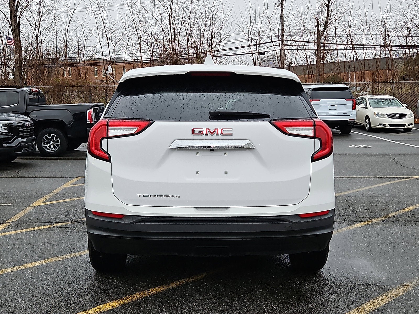 2024 GMC Terrain SLE