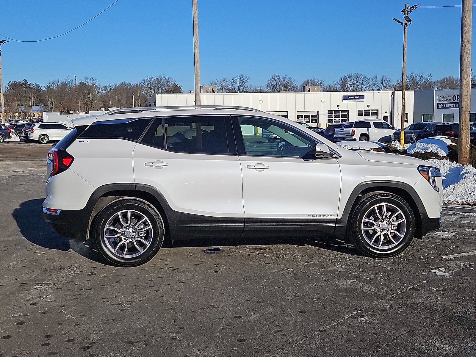 2022 GMC Terrain SLT