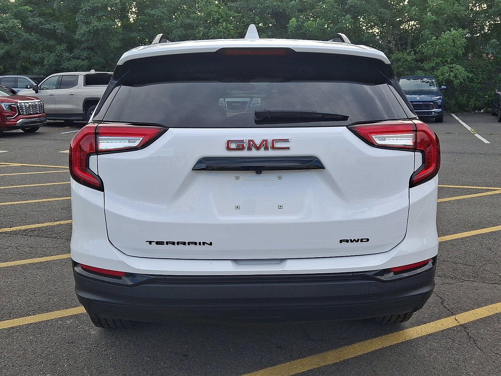 2023 GMC Terrain SLE