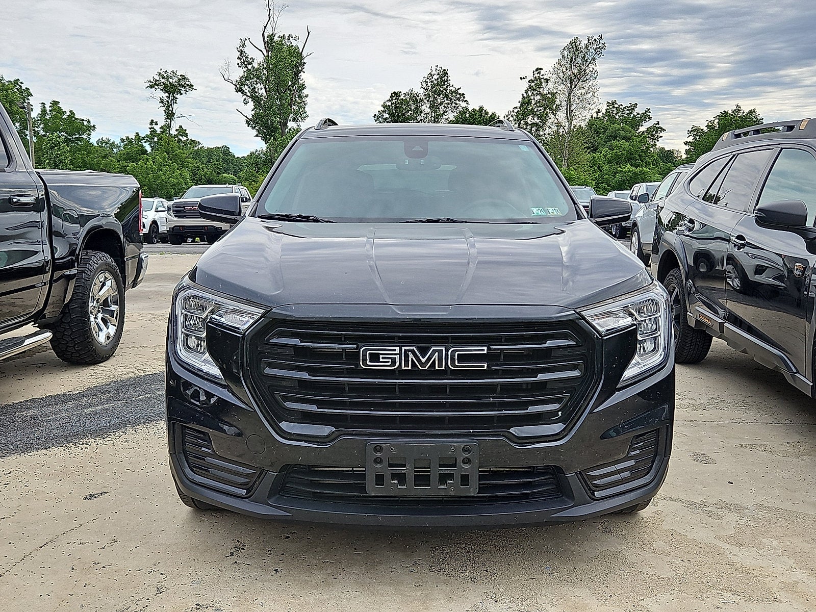 2022 GMC Terrain SLE