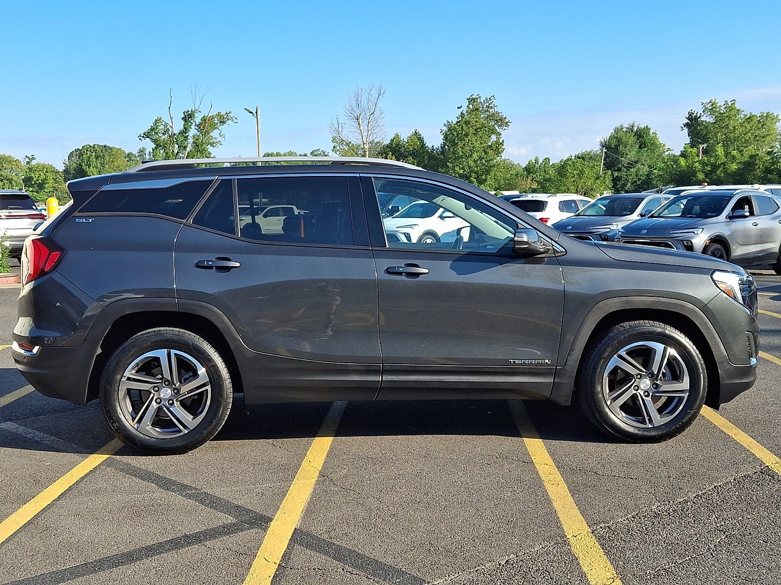 2021 GMC Terrain SLT
