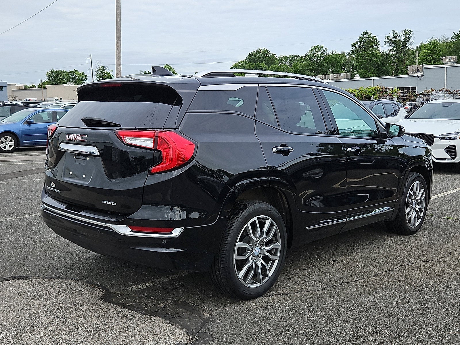 2023 GMC Terrain Denali