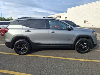 2024 GMC Terrain AT4
