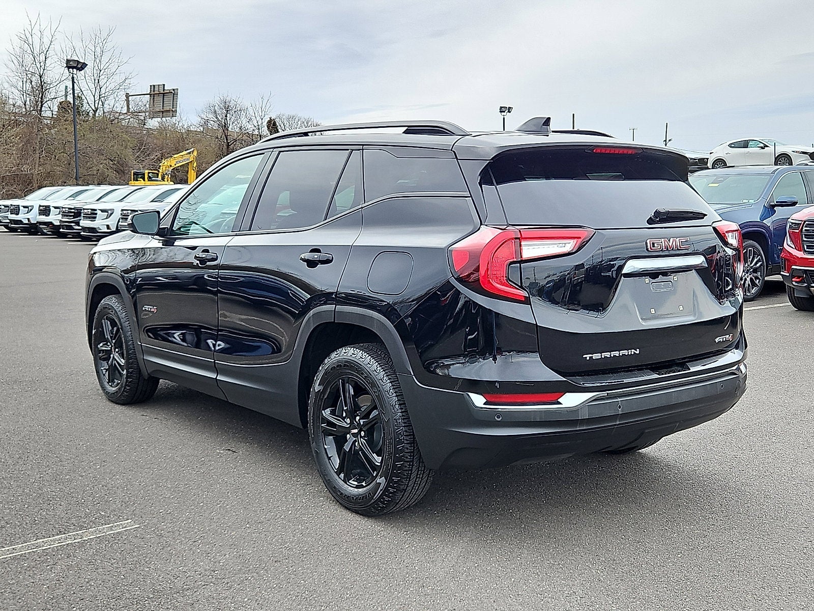 2024 GMC Terrain AT4