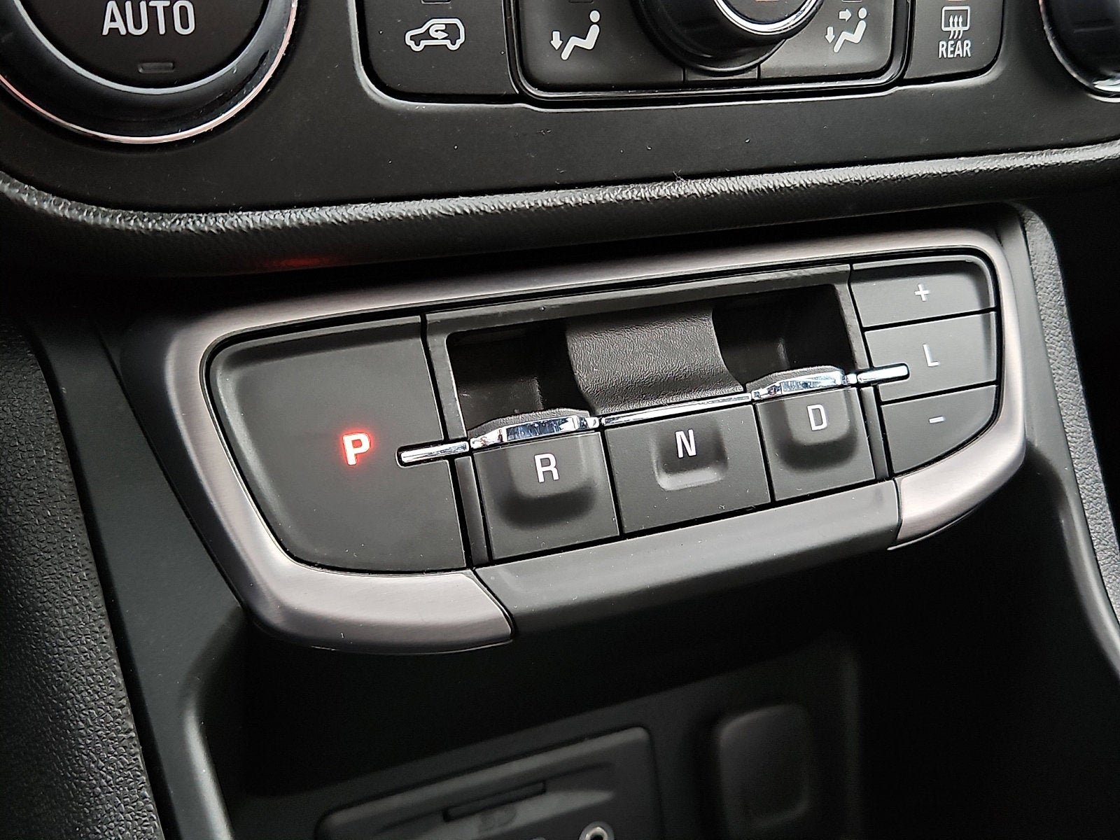 2022 GMC Terrain AT4