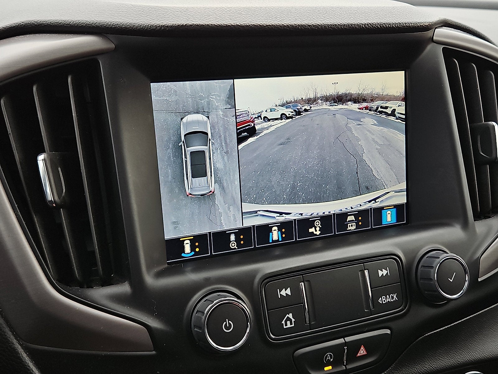 2022 GMC Terrain AT4