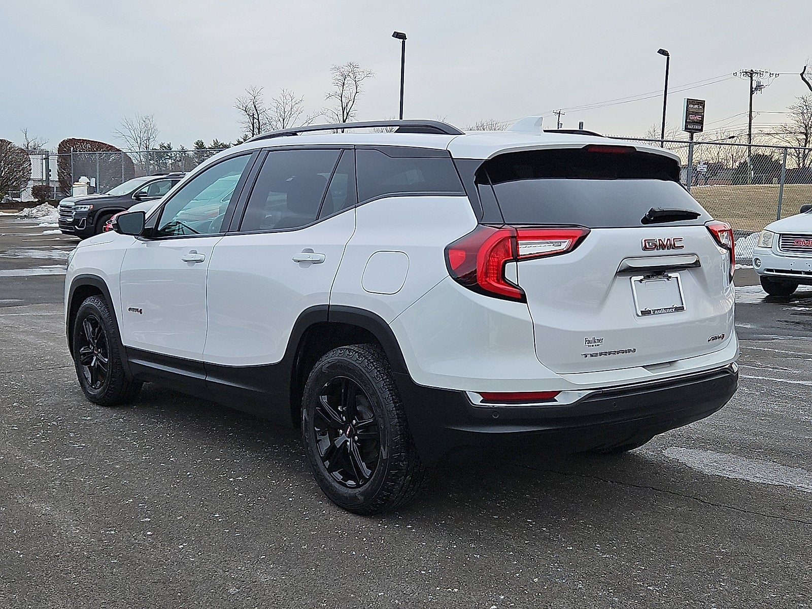 2022 GMC Terrain AT4