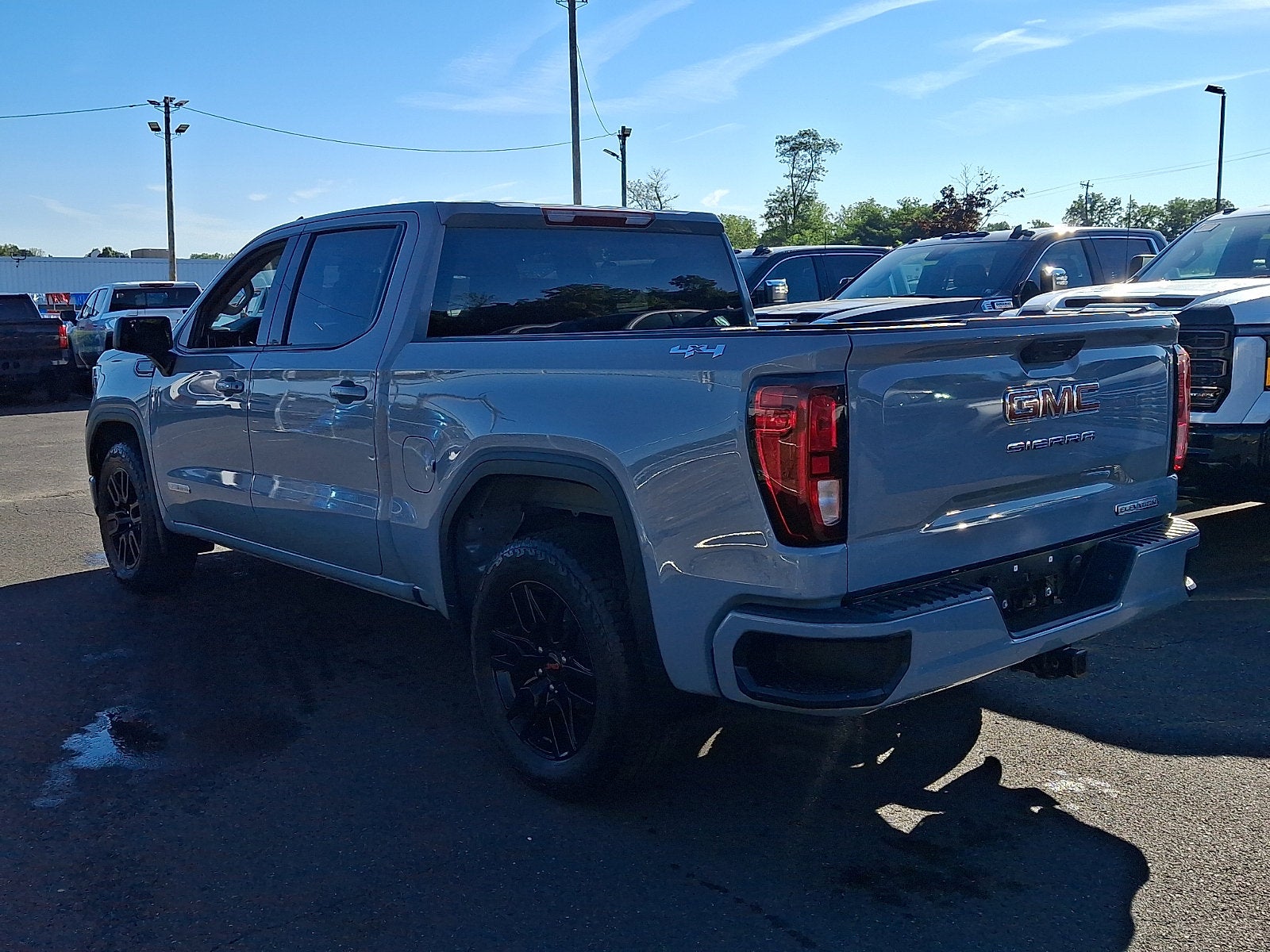 2024 GMC Sierra 1500 Elevation