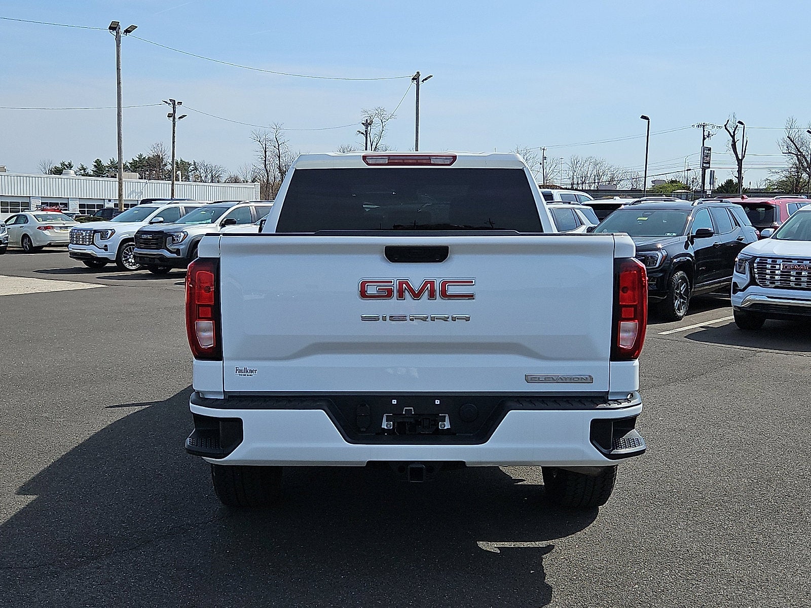 2025 GMC Sierra 1500 Elevation