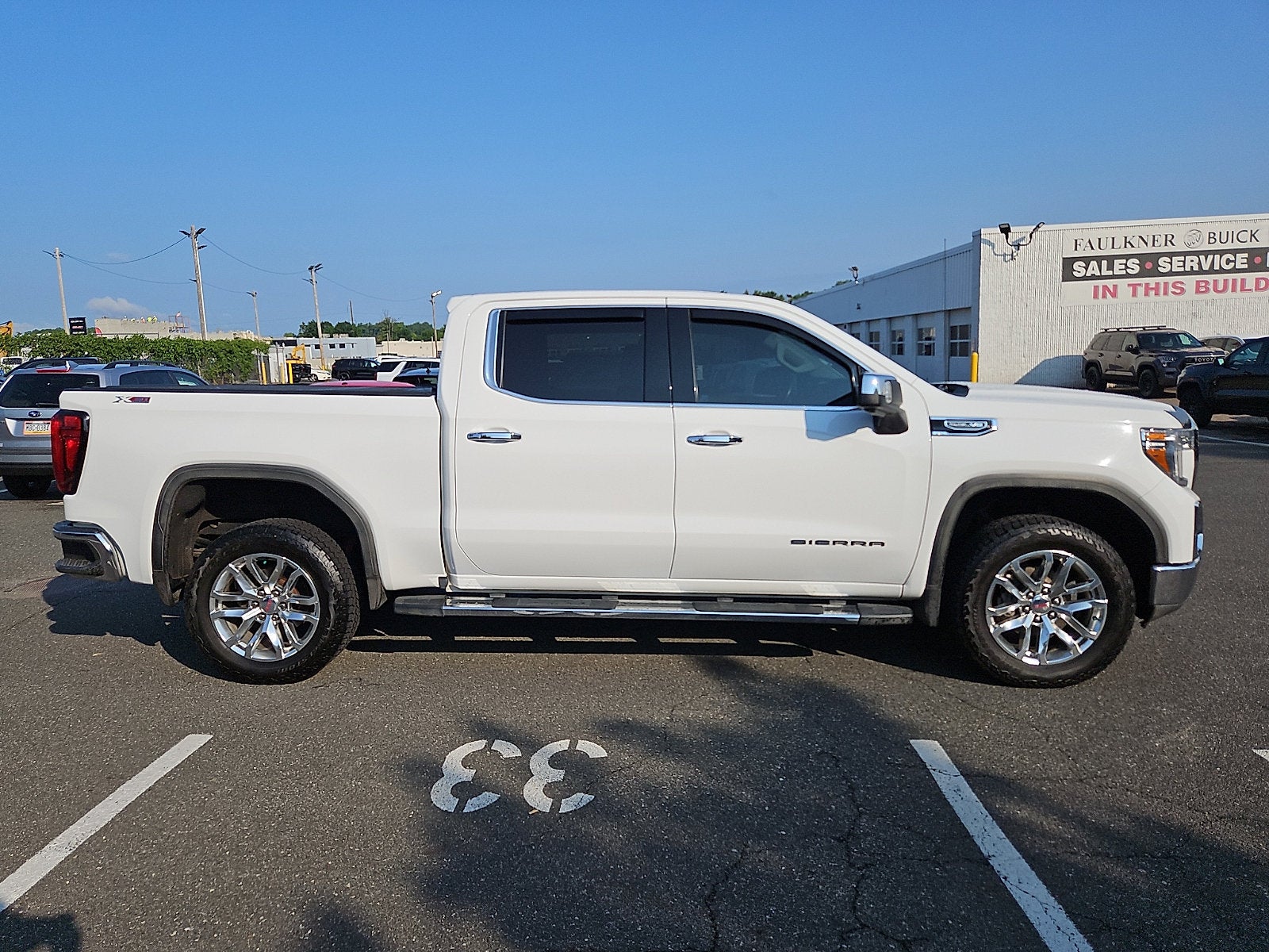 2019 GMC Sierra 1500 SLT