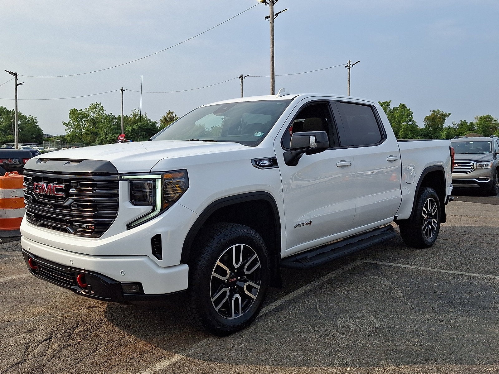 2025 GMC Sierra 1500 AT4