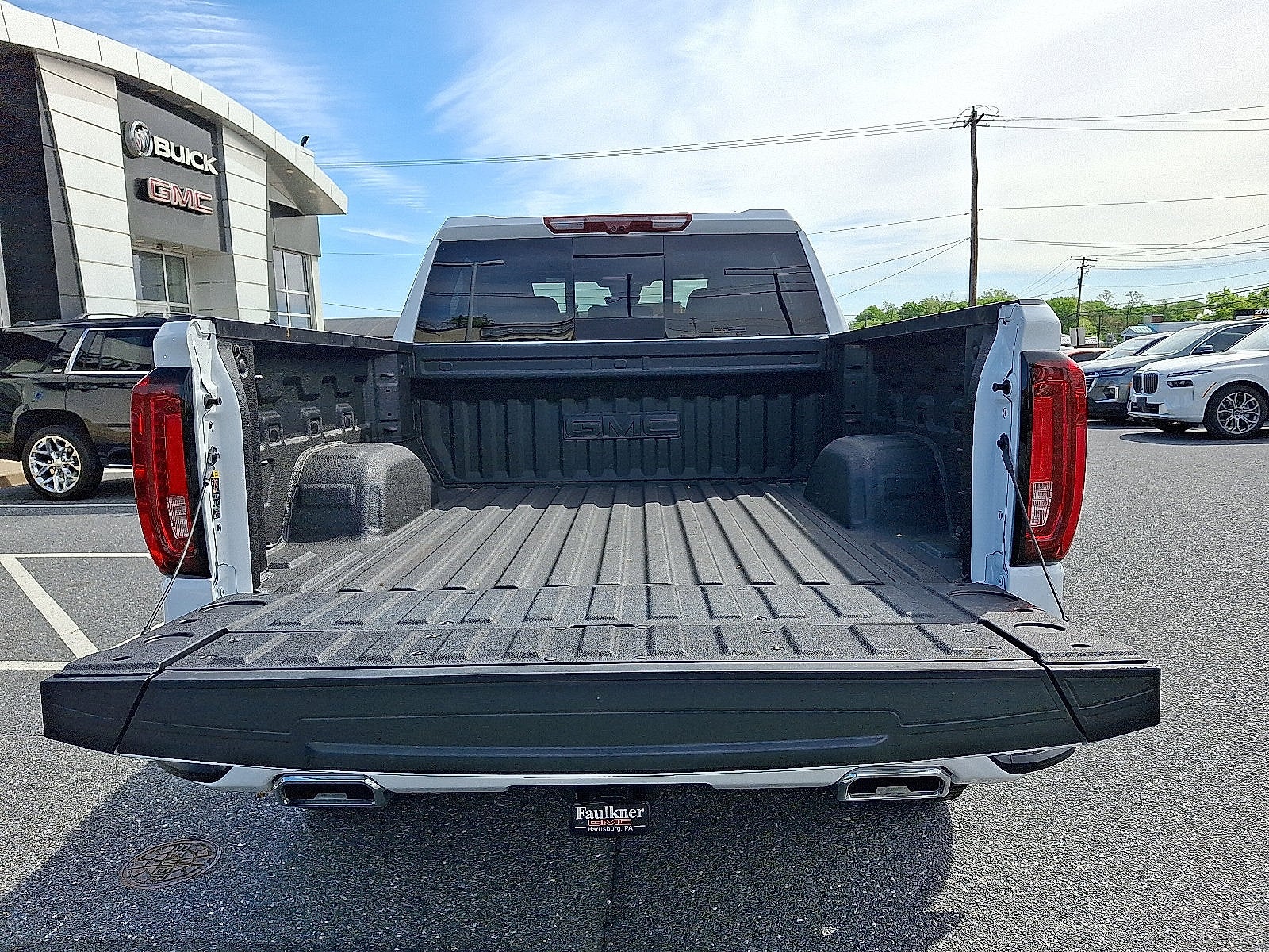 2025 GMC Sierra 1500 AT4
