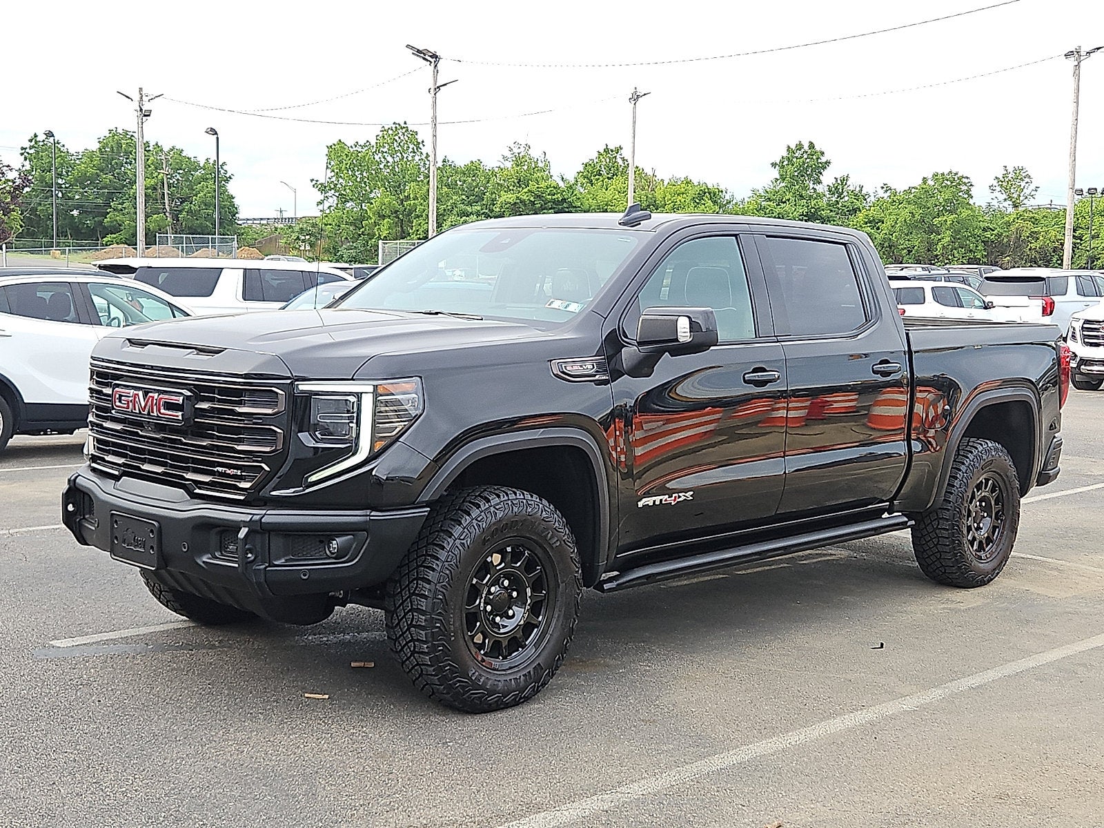 2023 GMC Sierra 1500 AT4X