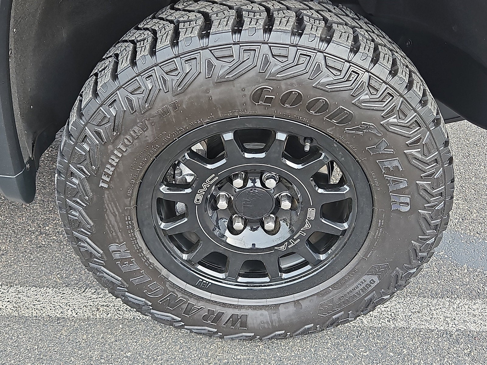 2023 GMC Sierra 1500 AT4X