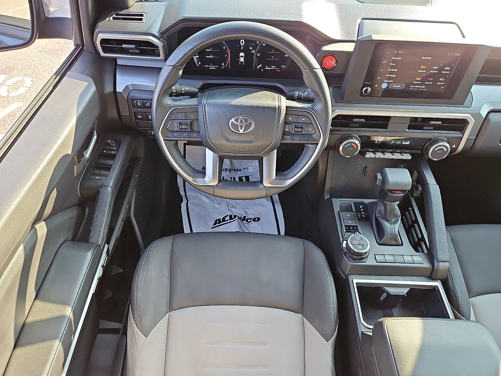 2024 Toyota Tacoma 4WD SR5