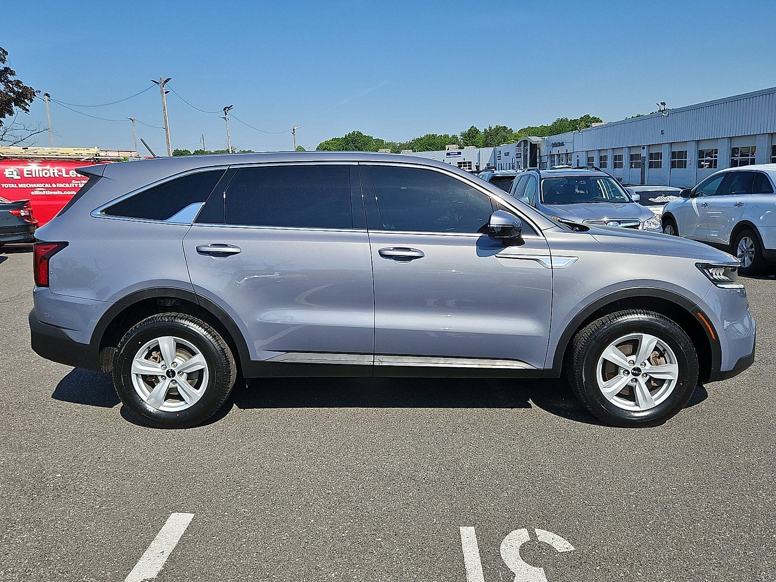 2022 Kia Sorento LX