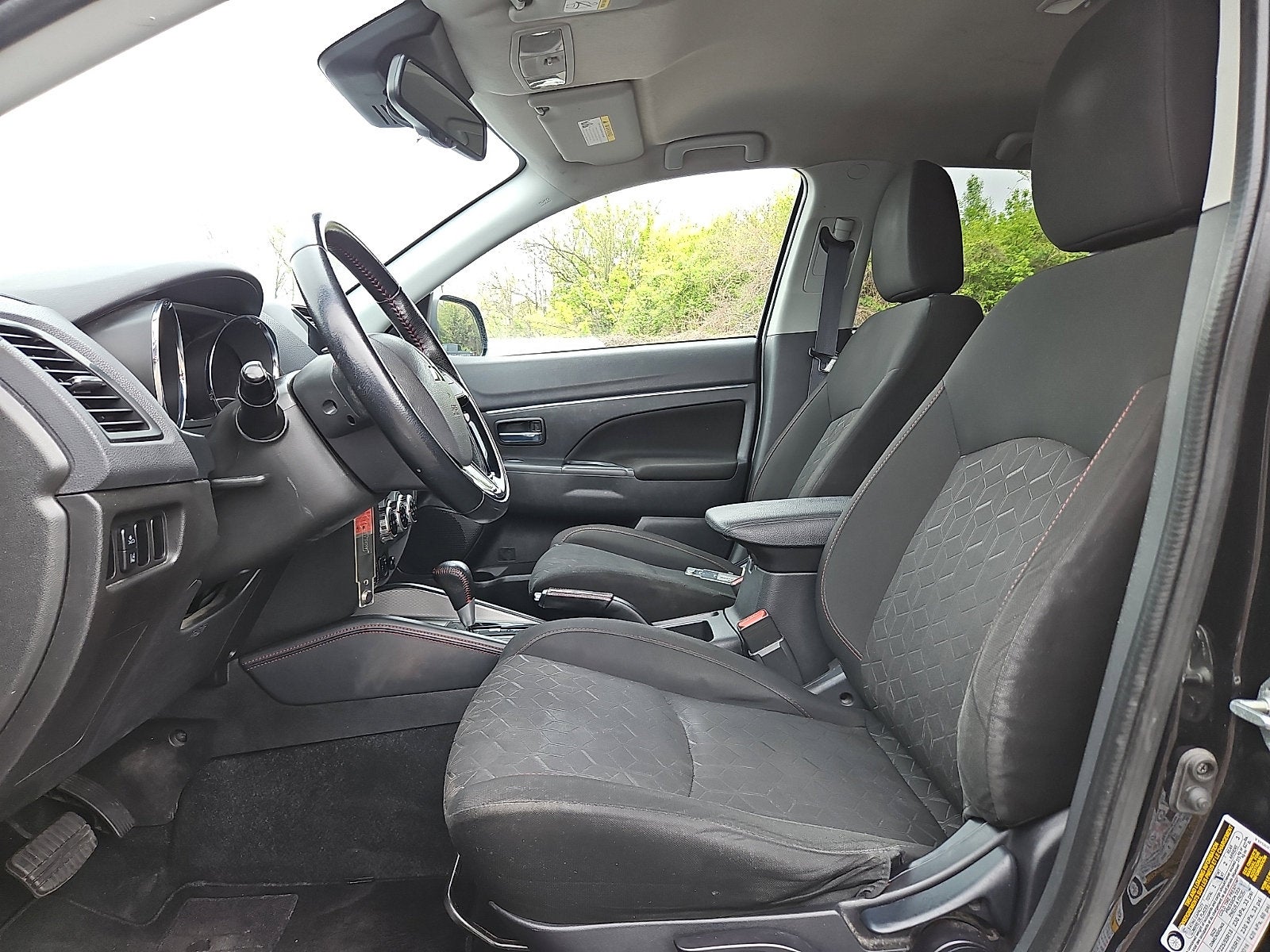2022 Mitsubishi Outlander Sport ES