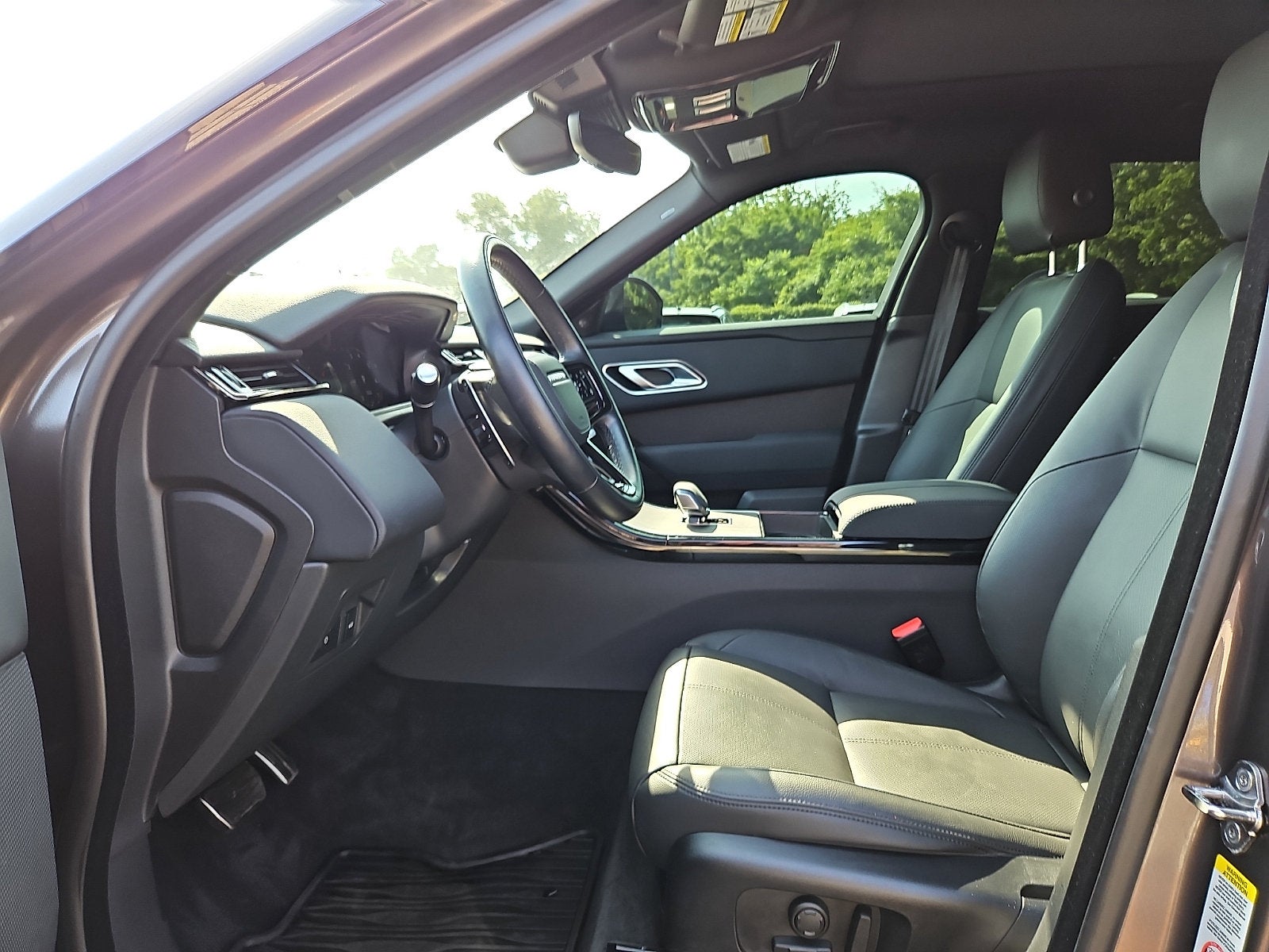 2025 Land Rover Range Rover Velar P250 Dynamic SE