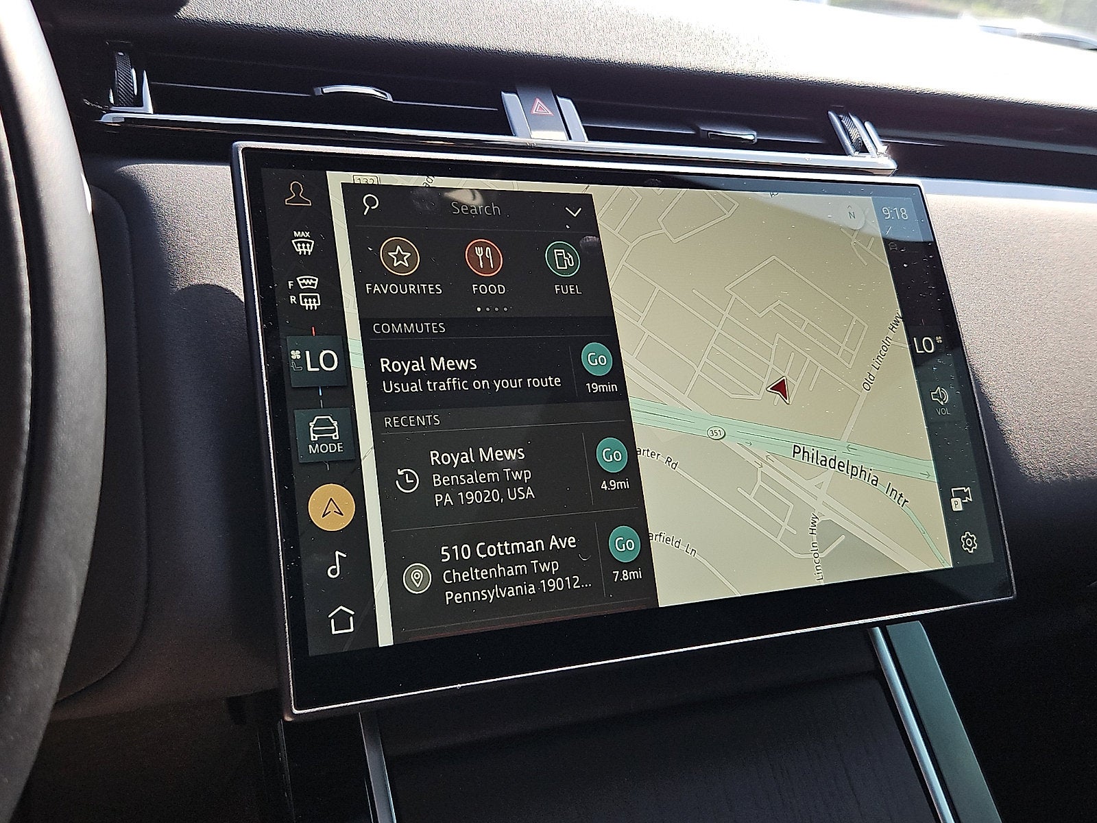 2025 Land Rover Range Rover Velar P250 Dynamic SE