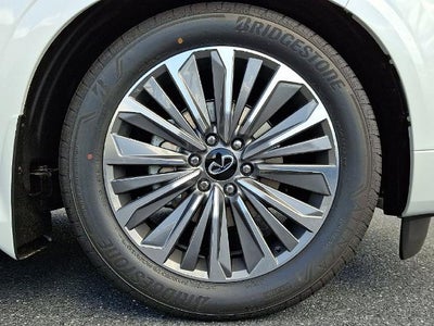 2027 INFINITI QX80 LUXE AWD *Ltd Avail*