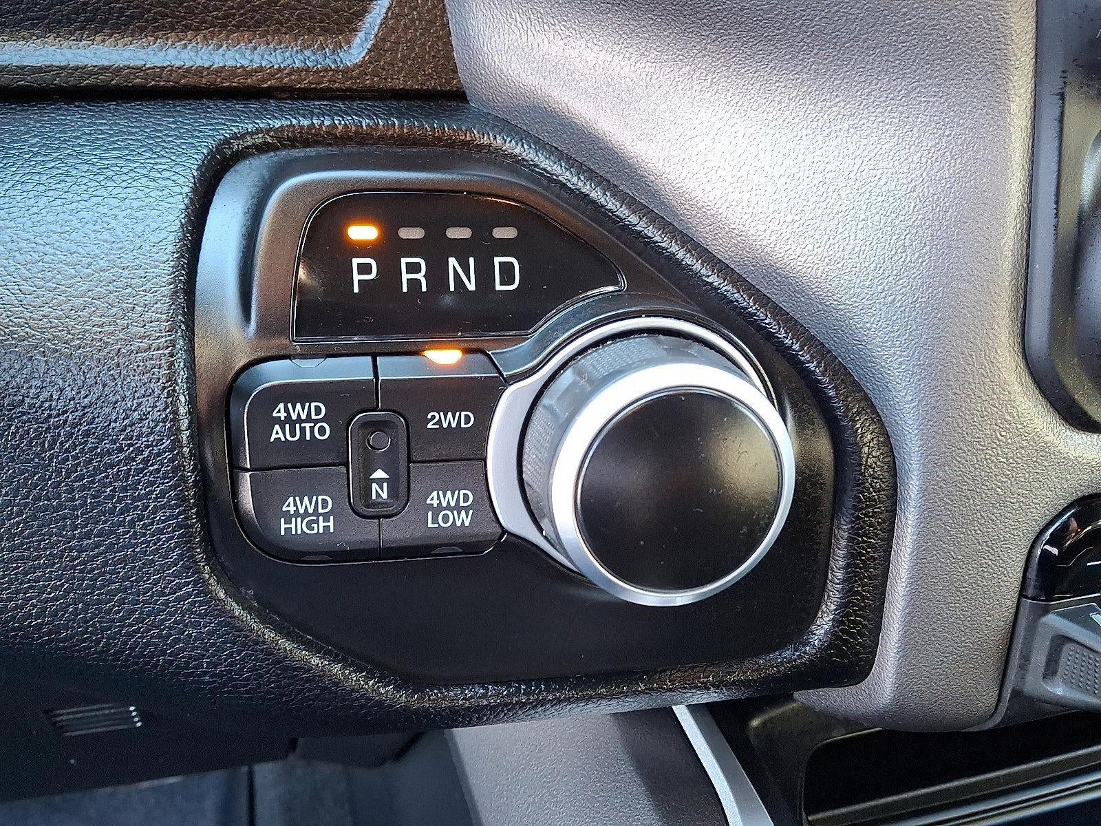 2022 RAM 1500 Big Horn 4x4 Crew Cab 5'7" Box