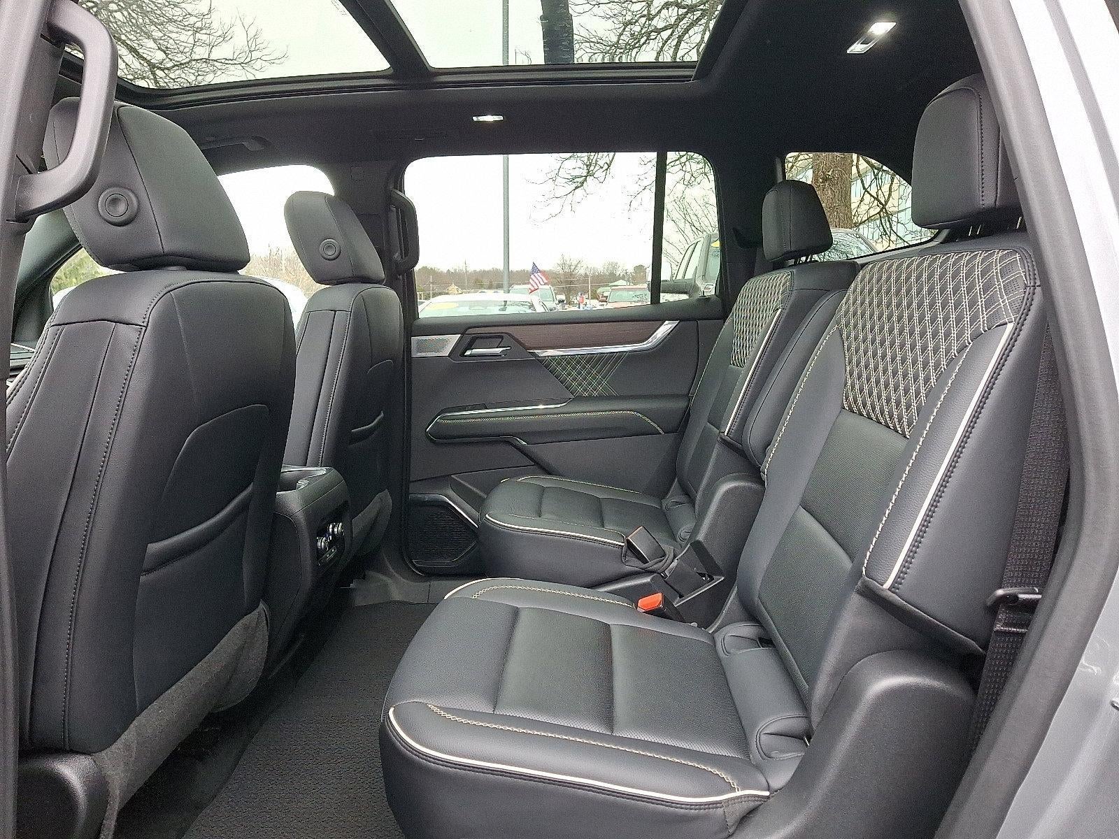 2024 GMC Acadia AWD Denali