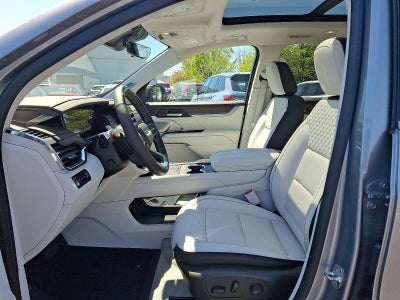 2025 GMC Acadia AWD Denali