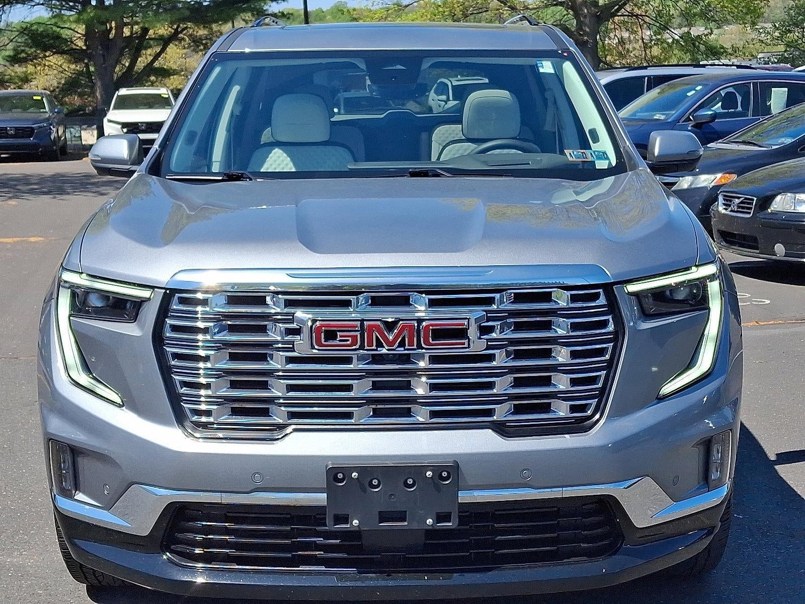 2025 GMC Acadia AWD Denali