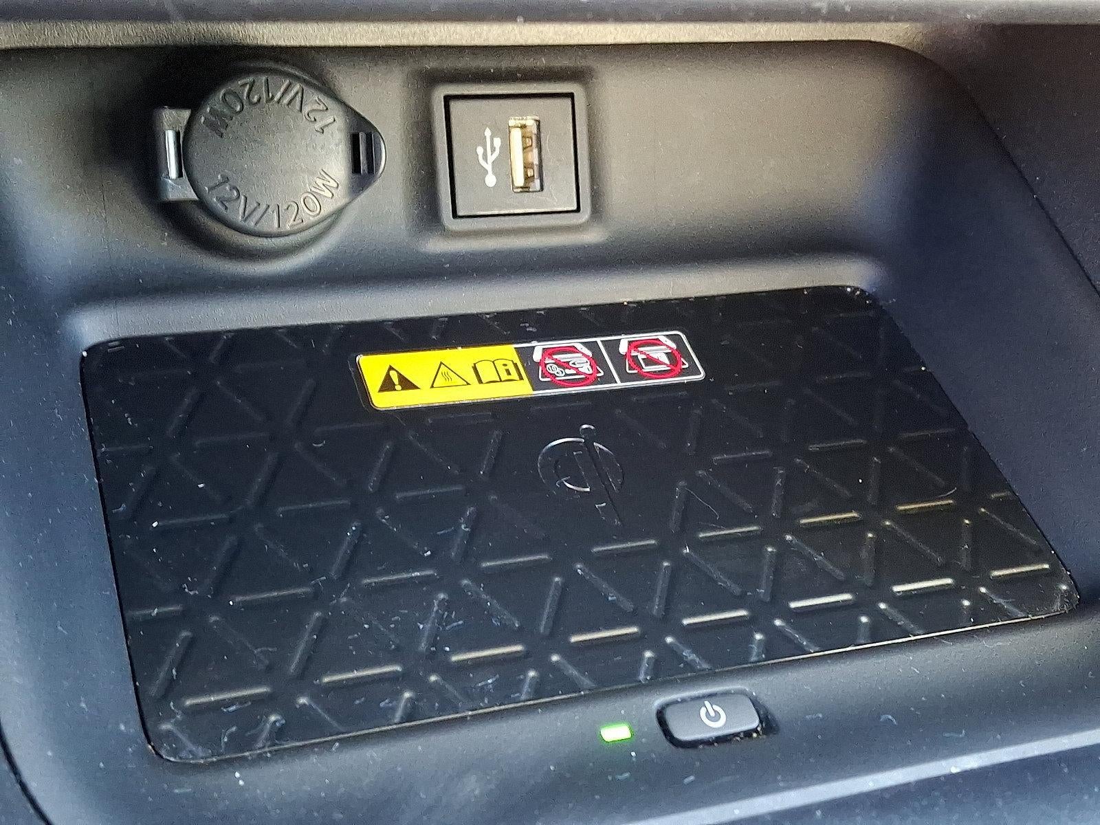 2025 Toyota RAV4 XLE Premium AWD (Natl)