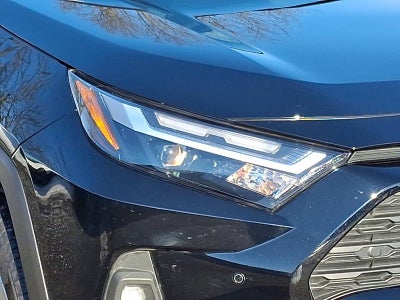 2025 Toyota RAV4 XLE Premium AWD (Natl)