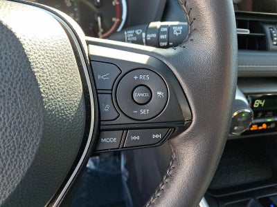 2025 Toyota RAV4 XLE Premium AWD (Natl)