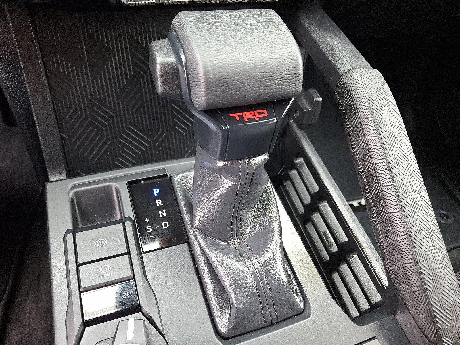 2025 Toyota Tacoma 4WD 4WD SR Double Cab 5' Bed MT (Natl)