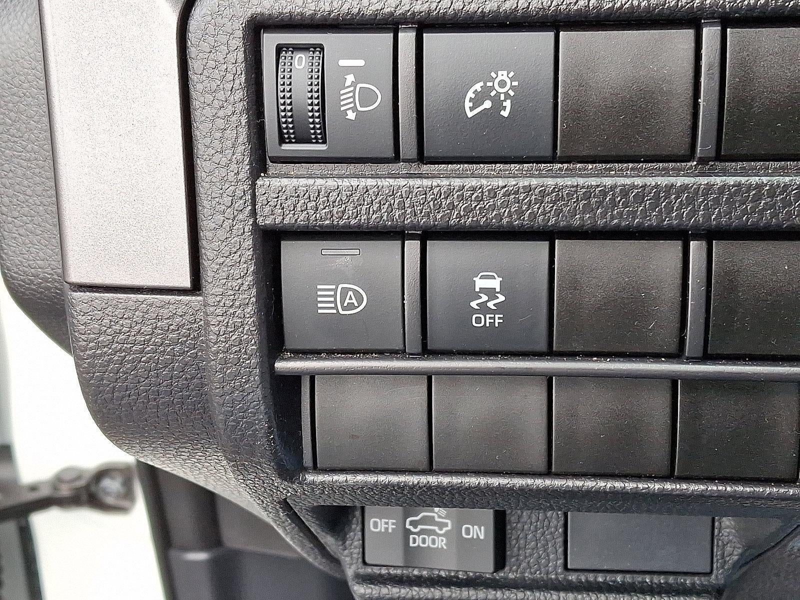 2025 Toyota Tacoma 4WD 4WD TRD Sport Double Cab 5' Bed MT (Natl)